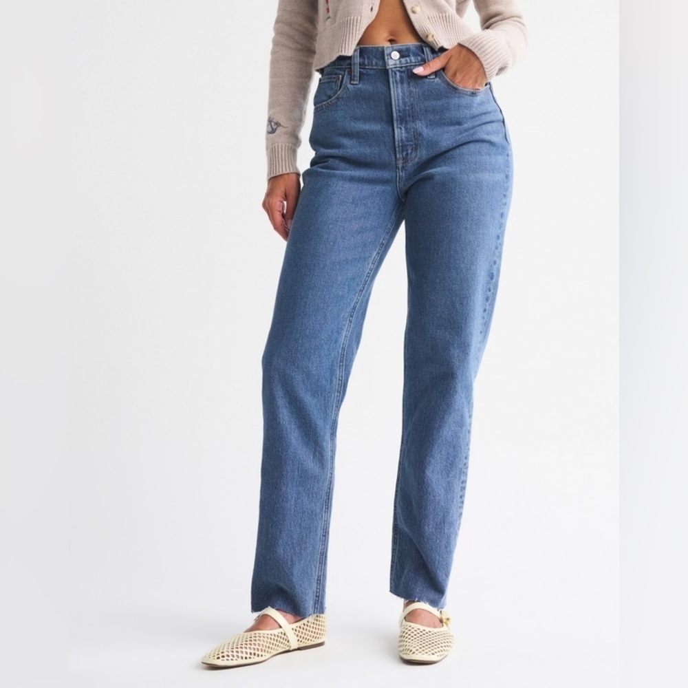 Abercrombie & Fitch Medium Raw HemThe 90s Straight Ultra High Jeans sz 27 / 4 R - Picture 8 of 9